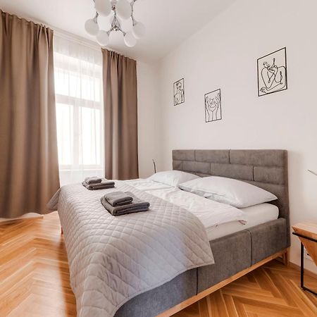 New Town Oases Apartment 布拉格 外观 照片